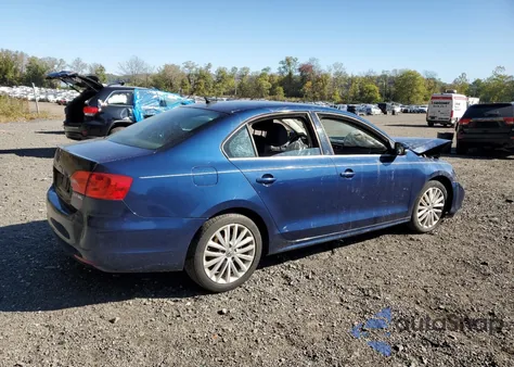 2012 Volkswagen Jetta Sel from USA, damaged, VIN 3VWLP7AJ5CM305291